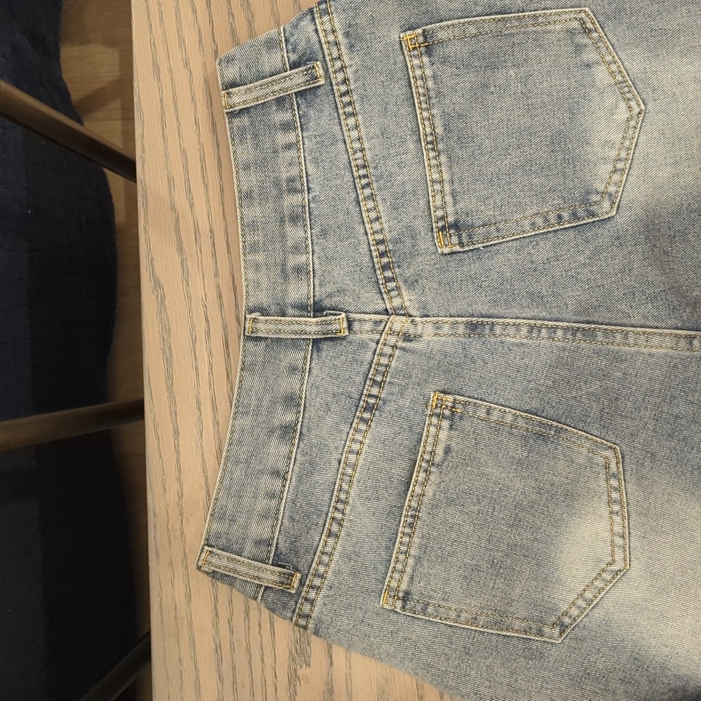 NWT UNLABELED Crossover Jeans - Picture 7 of 7